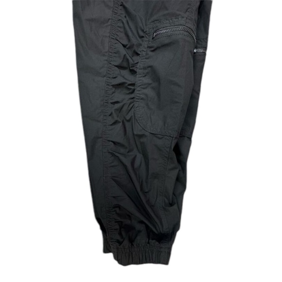 ATHLETA Canopy Parachute Lightweight Cargo Romper in Black Size 4 — So Comfy!!! - Picture 9 of 11